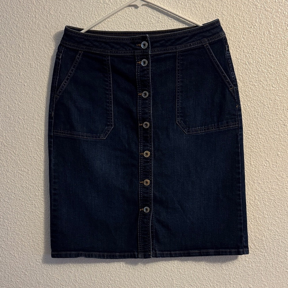 Liz Claiborne Dark Blue Pencil Skirt